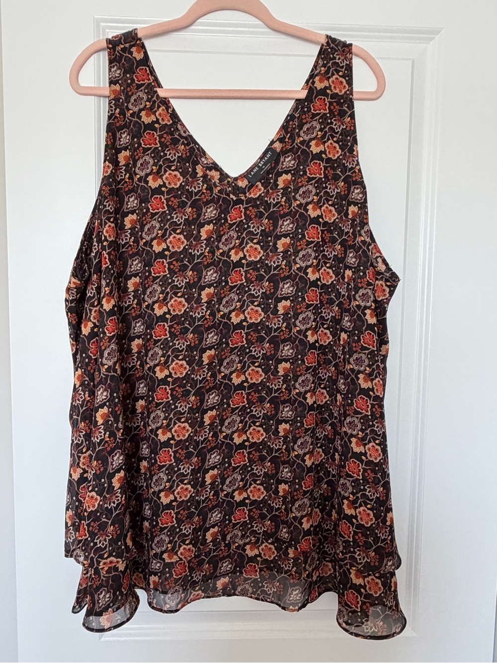 Lane Bryant Floral V-Neck Sleeveless Top